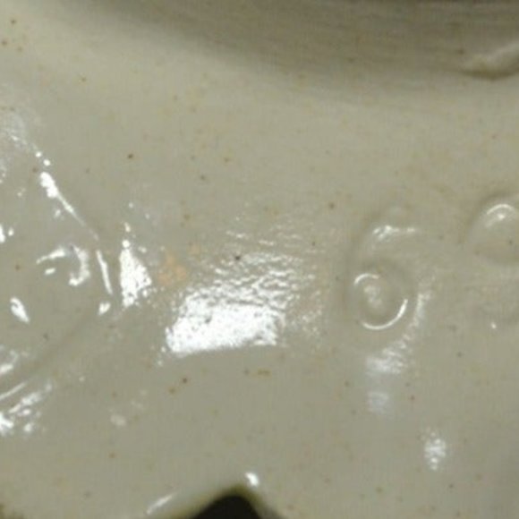 Trinket Dish/Ashtray With Pipe Faint Makers Mark On Bottom - Picture 4 of 5